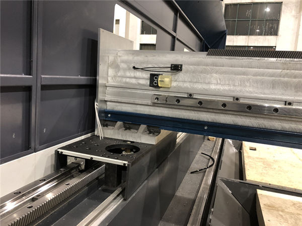 відкритий тип лазерного різання металевого волокна джерело maxphotonics для автомобільних деталей
